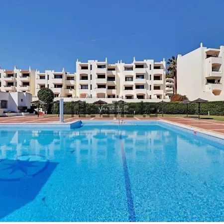 Διαμέρισμα Air Conditioned 1 Bedroom Apt With Wi-fi & Patio. *